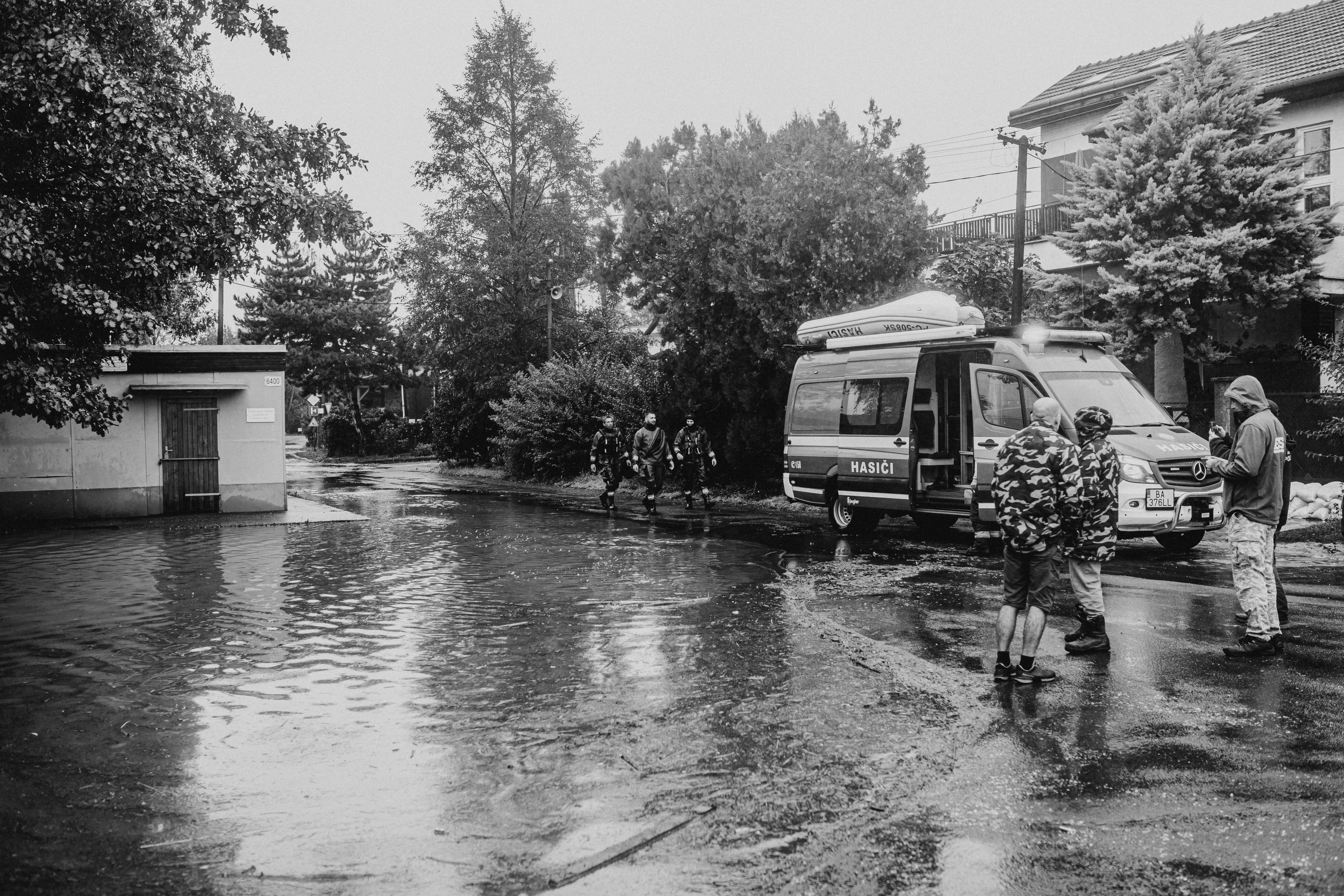 全球洪水监测雷达传感技术升级，智能化防汛解决方案成新趋势